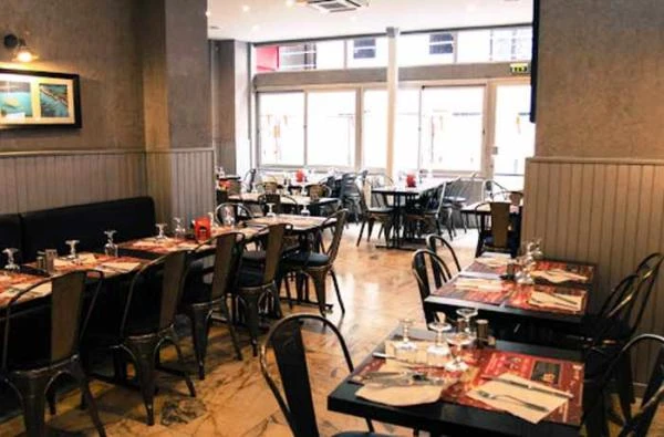 Brasserie-a-LEVALLOIS-PERRET